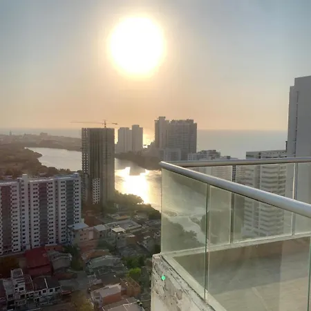 Apartamento Hermoso Apto Nuevo De 3 Hab Cerca A La Playa *